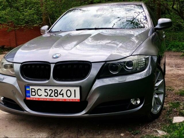 Серый БМВ 3 Серия, объемом двигателя 3 л и пробегом 290 тыс. км за 9200 $, фото 1 на Automoto.ua