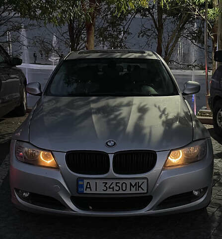 Серый БМВ 3 Серия, объемом двигателя 3 л и пробегом 280 тыс. км за 8300 $, фото 1 на Automoto.ua