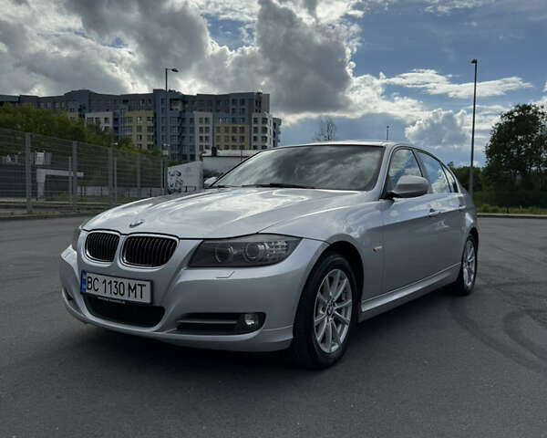 Серый БМВ 3 Серия, объемом двигателя 2 л и пробегом 247 тыс. км за 10590 $, фото 1 на Automoto.ua