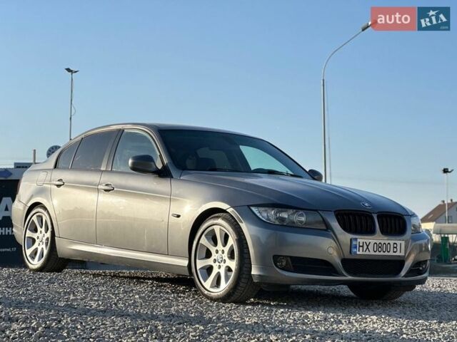Серый БМВ 3 Серия, объемом двигателя 2.5 л и пробегом 271 тыс. км за 8800 $, фото 1 на Automoto.ua