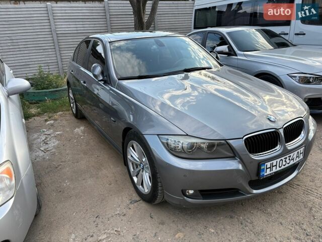Серый БМВ 3 Серия, объемом двигателя 2 л и пробегом 144 тыс. км за 8200 $, фото 1 на Automoto.ua