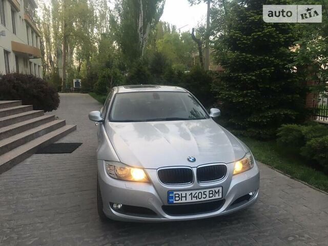 Серый БМВ 3 Серия, объемом двигателя 3 л и пробегом 170 тыс. км за 9500 $, фото 1 на Automoto.ua