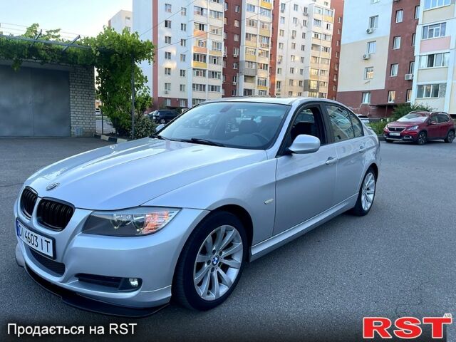 Серый БМВ 3 Серия, объемом двигателя 3 л и пробегом 214 тыс. км за 9500 $, фото 1 на Automoto.ua