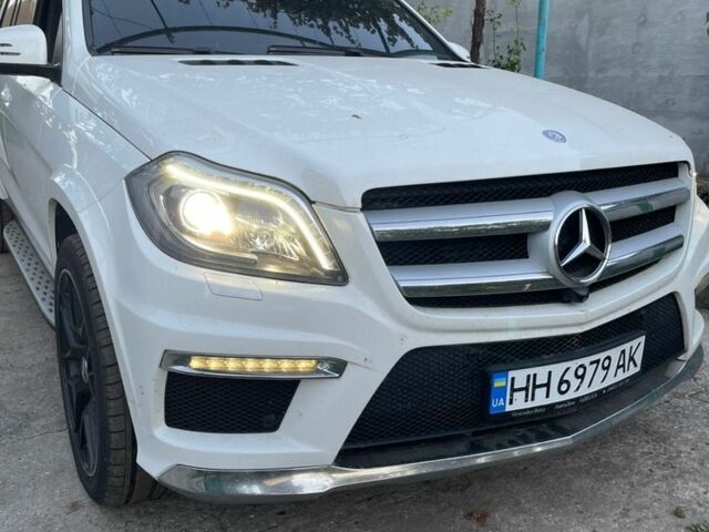 Сірий БМВ 3 Серія, об'ємом двигуна 2 л та пробігом 200 тис. км за 13300 $, фото 1 на Automoto.ua