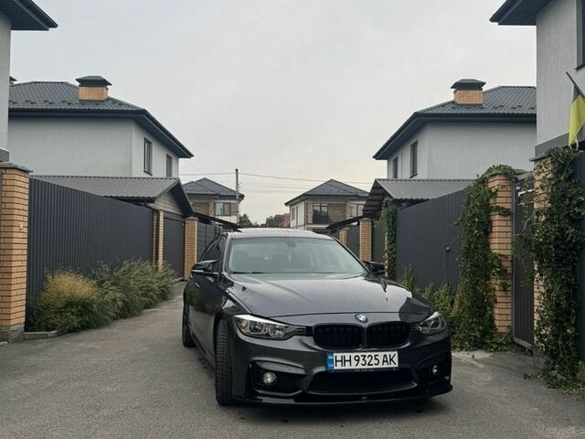 Сірий БМВ 3 Серія, об'ємом двигуна 2 л та пробігом 200 тис. км за 12900 $, фото 1 на Automoto.ua