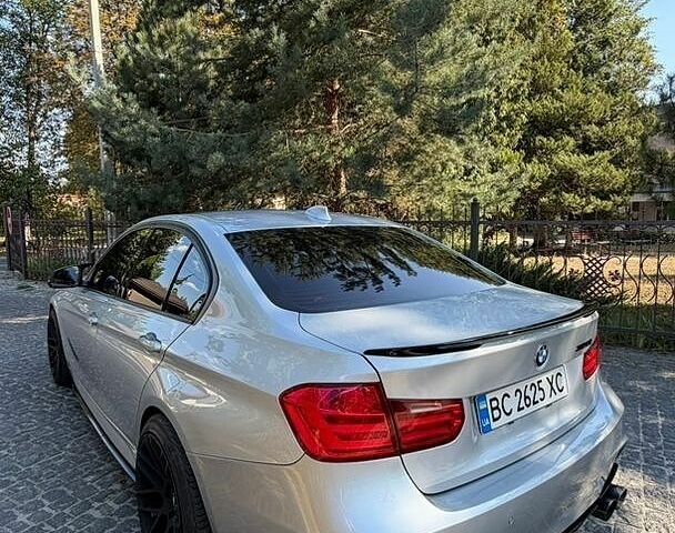 Серый БМВ 3 Серия, объемом двигателя 2 л и пробегом 245 тыс. км за 14800 $, фото 1 на Automoto.ua