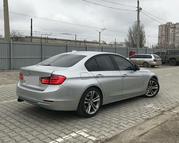Серый БМВ 3 Серия, объемом двигателя 2 л и пробегом 210 тыс. км за 12700 $, фото 1 на Automoto.ua
