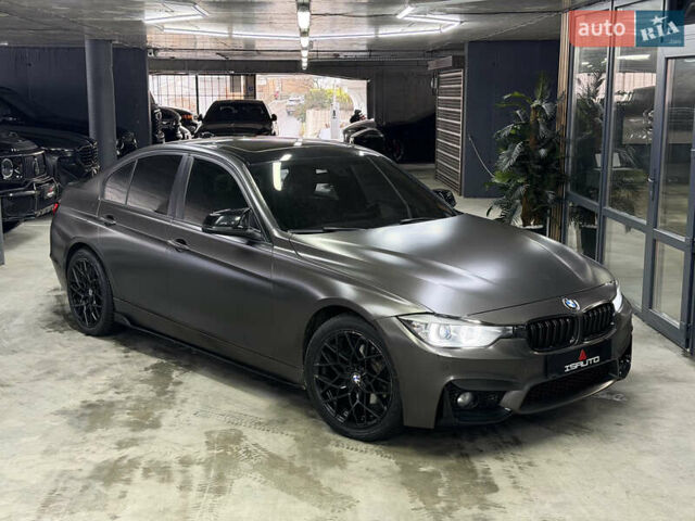 Сірий БМВ 3 Серія, об'ємом двигуна 2 л та пробігом 189 тис. км за 11900 $, фото 1 на Automoto.ua