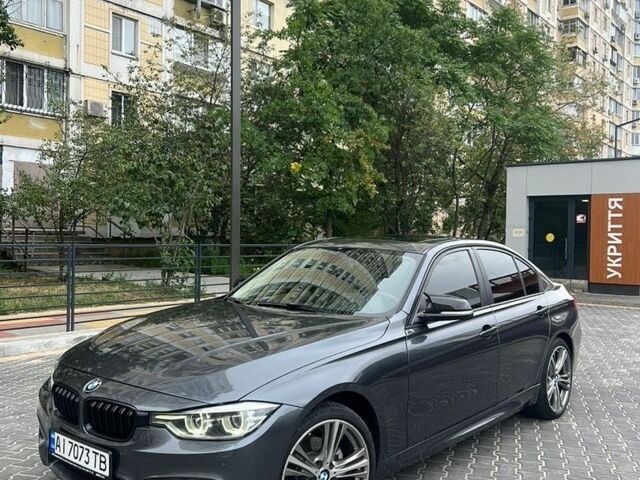 Сірий БМВ 3 Серія, об'ємом двигуна 2 л та пробігом 200 тис. км за 11200 $, фото 1 на Automoto.ua