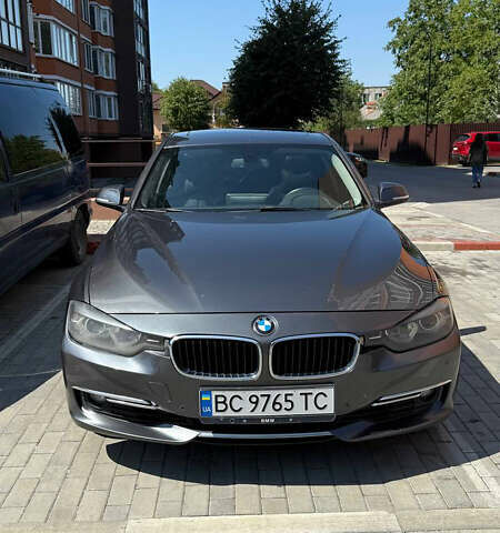 Серый БМВ 3 Серия, объемом двигателя 2 л и пробегом 209 тыс. км за 14100 $, фото 1 на Automoto.ua