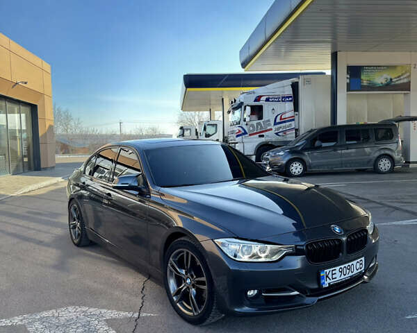 Сірий БМВ 3 Серія, об'ємом двигуна 2.98 л та пробігом 198 тис. км за 16800 $, фото 1 на Automoto.ua