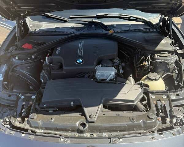 Серый БМВ 3 Серия, объемом двигателя 2 л и пробегом 181 тыс. км за 13500 $, фото 1 на Automoto.ua