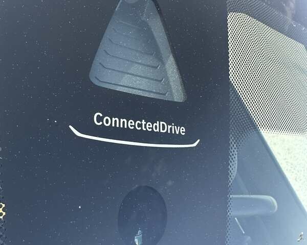 Серый БМВ 3 Серия, объемом двигателя 2 л и пробегом 303 тыс. км за 15500 $, фото 1 на Automoto.ua