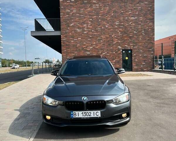 Сірий БМВ 3 Серія, об'ємом двигуна 2 л та пробігом 210 тис. км за 12800 $, фото 1 на Automoto.ua