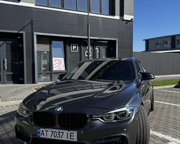 Серый БМВ 3 Серия, объемом двигателя 2 л и пробегом 253 тыс. км за 13700 $, фото 1 на Automoto.ua