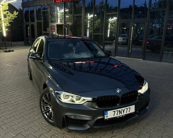 Серый БМВ 3 Серия, объемом двигателя 2 л и пробегом 200 тыс. км за 12499 $, фото 1 на Automoto.ua