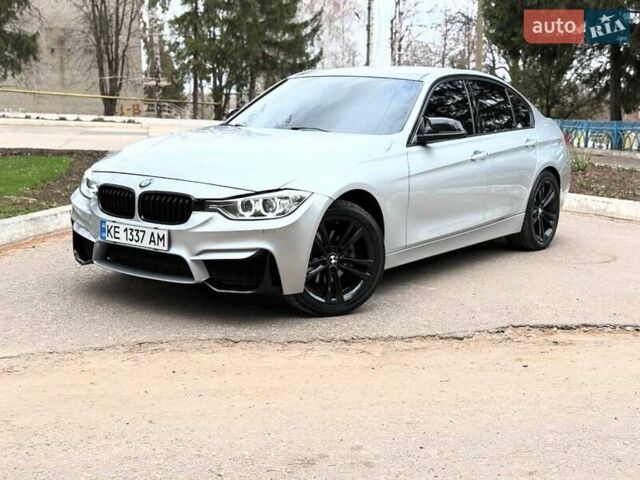 Серый БМВ 3 Серия, объемом двигателя 2 л и пробегом 198 тыс. км за 9500 $, фото 1 на Automoto.ua