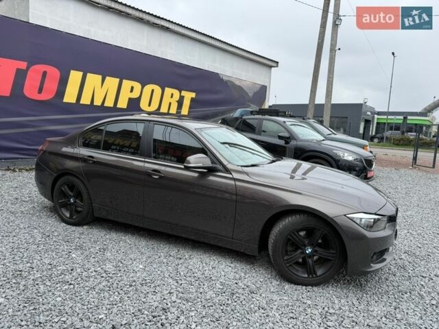 Серый БМВ 3 Серия, объемом двигателя 2 л и пробегом 135 тыс. км за 11000 $, фото 1 на Automoto.ua