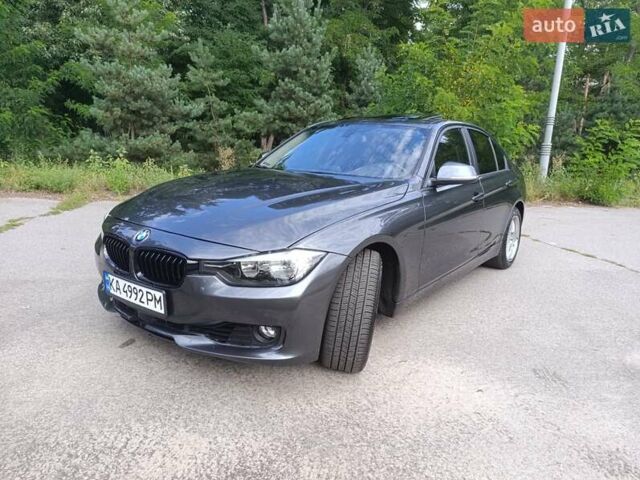 Серый БМВ 3 Серия, объемом двигателя 2 л и пробегом 143 тыс. км за 12900 $, фото 1 на Automoto.ua