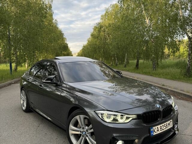 Серый БМВ 3 Серия, объемом двигателя 3 л и пробегом 223 тыс. км за 15500 $, фото 1 на Automoto.ua