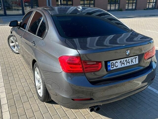 Серый БМВ 3 Серия, объемом двигателя 2 л и пробегом 186 тыс. км за 11600 $, фото 1 на Automoto.ua