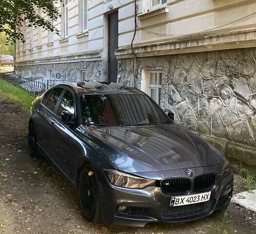 Серый БМВ 3 Серия, объемом двигателя 2 л и пробегом 300 тыс. км за 11000 $, фото 1 на Automoto.ua