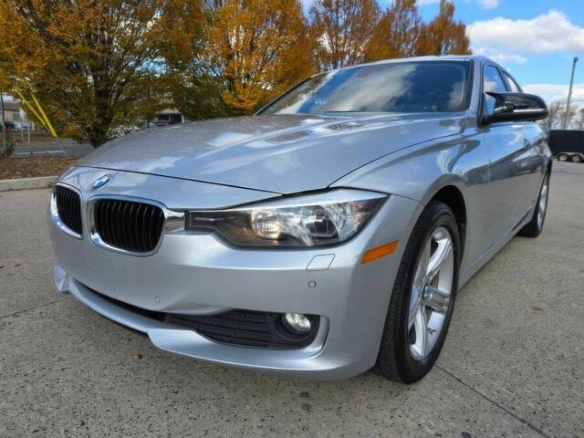 Серый БМВ 3 Серия, объемом двигателя 2 л и пробегом 81 тыс. км за 3800 $, фото 1 на Automoto.ua