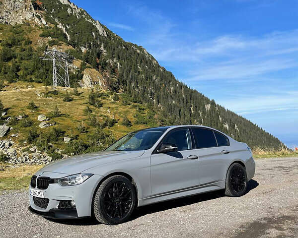 Серый БМВ 3 Серия, объемом двигателя 2 л и пробегом 163 тыс. км за 15700 $, фото 1 на Automoto.ua