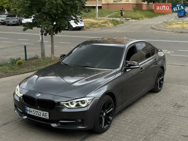 Сірий БМВ 3 Серія, об'ємом двигуна 2 л та пробігом 180 тис. км за 14400 $, фото 1 на Automoto.ua