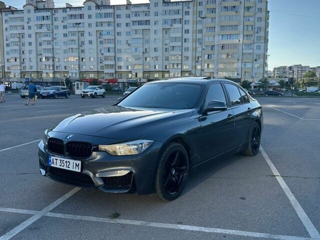 Серый БМВ 3 Серия, объемом двигателя 2 л и пробегом 95 тыс. км за 13400 $, фото 1 на Automoto.ua