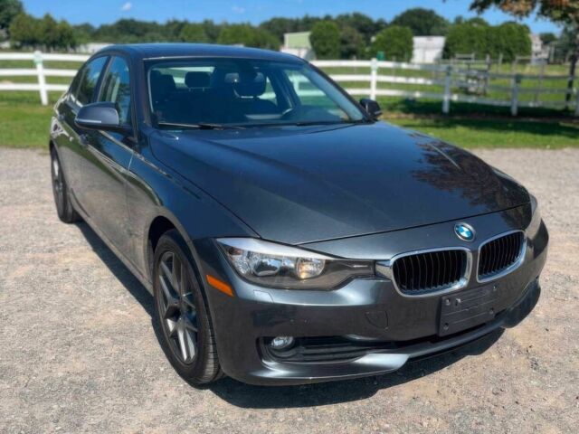 Серый БМВ 3 Серия, объемом двигателя 2 л и пробегом 88 тыс. км за 6400 $, фото 1 на Automoto.ua