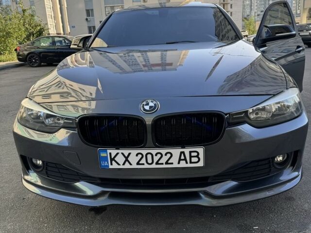 Серый БМВ 3 Серия, объемом двигателя 2 л и пробегом 162 тыс. км за 298 $, фото 1 на Automoto.ua