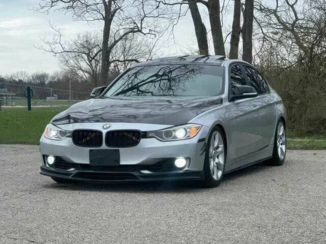 Серый БМВ 3 Серия, объемом двигателя 3 л и пробегом 134 тыс. км за 2800 $, фото 1 на Automoto.ua