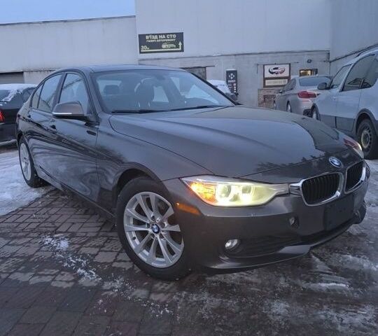 Сірий БМВ 3 Серія, об'ємом двигуна 2 л та пробігом 320 тис. км за 15250 $, фото 1 на Automoto.ua