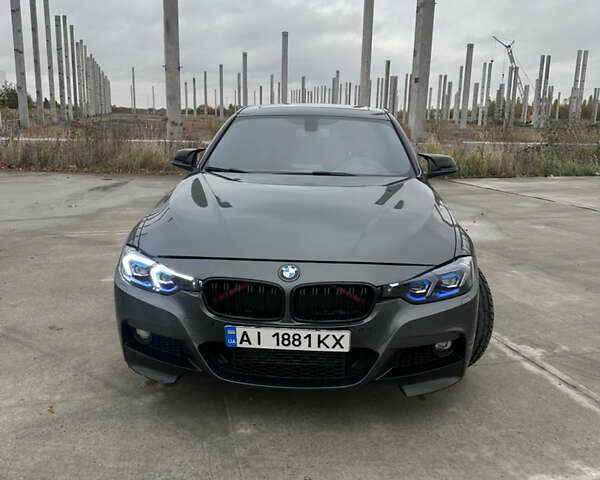 Серый БМВ 3 Серия, объемом двигателя 2 л и пробегом 138 тыс. км за 16500 $, фото 1 на Automoto.ua