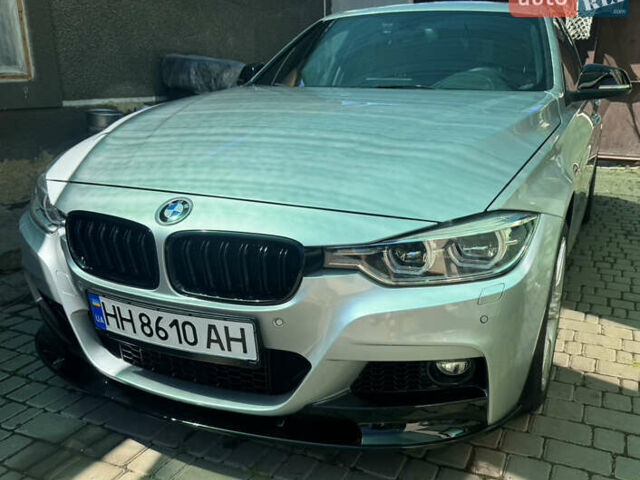 Серый БМВ 3 Серия, объемом двигателя 2 л и пробегом 133 тыс. км за 19900 $, фото 1 на Automoto.ua