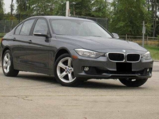 Серый БМВ 3 Серия, объемом двигателя 2 л и пробегом 98 тыс. км за 7800 $, фото 1 на Automoto.ua
