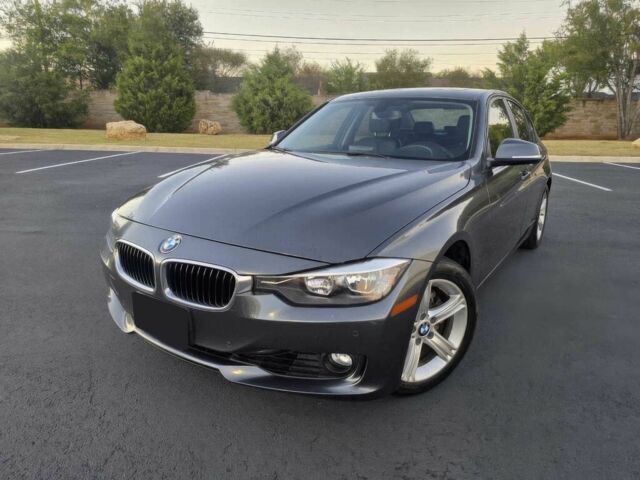 Серый БМВ 3 Серия, объемом двигателя 2 л и пробегом 80 тыс. км за 4300 $, фото 1 на Automoto.ua