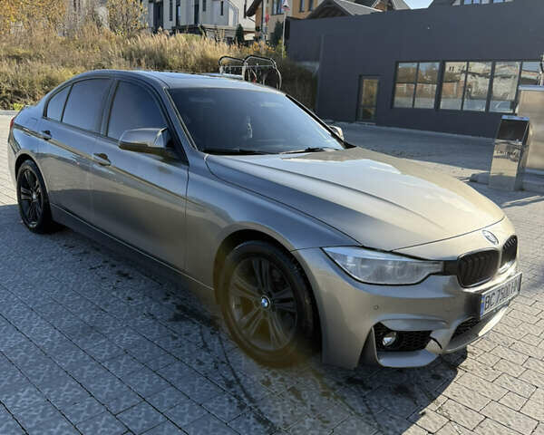 Сірий БМВ 3 Серія, об'ємом двигуна 2 л та пробігом 150 тис. км за 17999 $, фото 1 на Automoto.ua