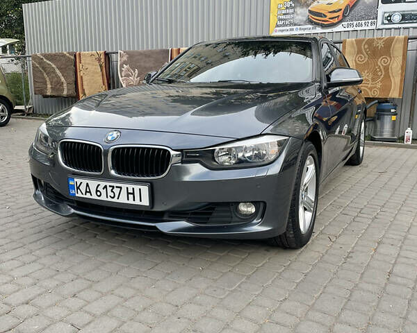 Сірий БМВ 3 Серія, об'ємом двигуна 2 л та пробігом 170 тис. км за 14999 $, фото 1 на Automoto.ua