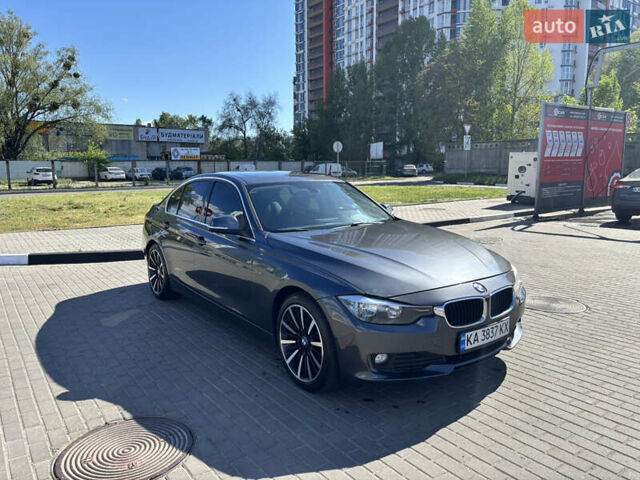 Серый БМВ 3 Серия, объемом двигателя 2 л и пробегом 198 тыс. км за 14000 $, фото 1 на Automoto.ua