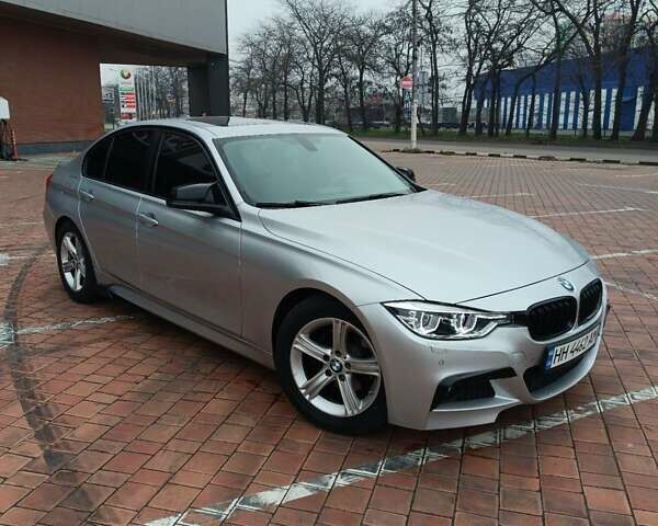 Серый БМВ 3 Серия, объемом двигателя 2 л и пробегом 140 тыс. км за 13900 $, фото 1 на Automoto.ua