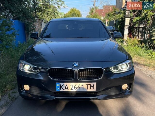 Серый БМВ 3 Серия, объемом двигателя 2 л и пробегом 182 тыс. км за 14500 $, фото 1 на Automoto.ua