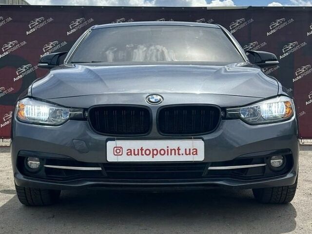 Серый БМВ 3 Серия, объемом двигателя 2 л и пробегом 266 тыс. км за 14000 $, фото 1 на Automoto.ua