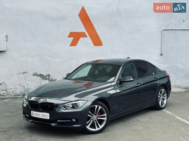 Серый БМВ 3 Серия, объемом двигателя 2 л и пробегом 176 тыс. км за 16990 $, фото 1 на Automoto.ua