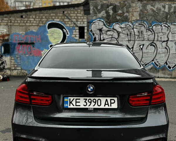 Сірий БМВ 3 Серія, об'ємом двигуна 2 л та пробігом 159 тис. км за 14000 $, фото 1 на Automoto.ua
