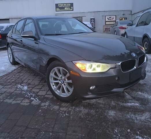 Серый БМВ 3 Серия, объемом двигателя 2 л и пробегом 324 тыс. км за 15750 $, фото 1 на Automoto.ua