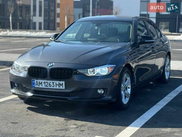 Серый БМВ 3 Серия, объемом двигателя 2 л и пробегом 88 тыс. км за 12600 $, фото 1 на Automoto.ua