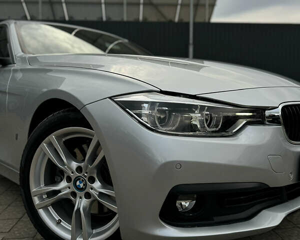 Сірий БМВ 3 Серія, об'ємом двигуна 2 л та пробігом 112 тис. км за 18000 $, фото 1 на Automoto.ua