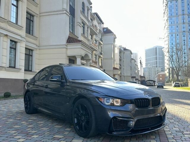 Серый БМВ 3 Серия, объемом двигателя 2 л и пробегом 190 тыс. км за 14500 $, фото 1 на Automoto.ua